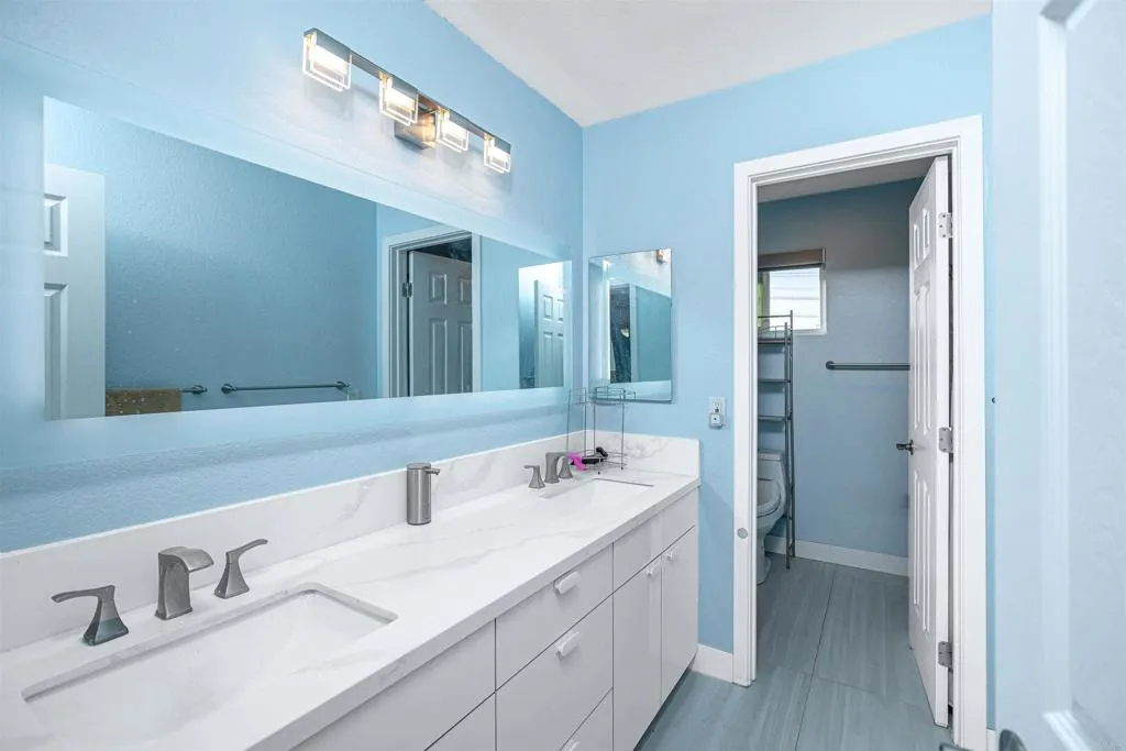 https://cdn.realtyfeed.com/cdn/127/306604997/909ae06e42d592f182cfd795db665bf2.webp