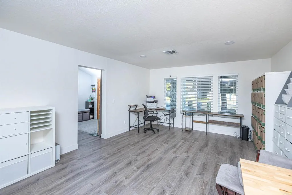 https://cdn.realtyfeed.com/cdn/127/306604997/c96288a6b4233b11744e86538a17a2fc.webp