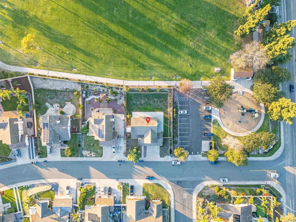 https://cdn.realtyfeed.com/cdn/127/306604997/e4b121b25660fa977e9b5c67f396fbd3.webp