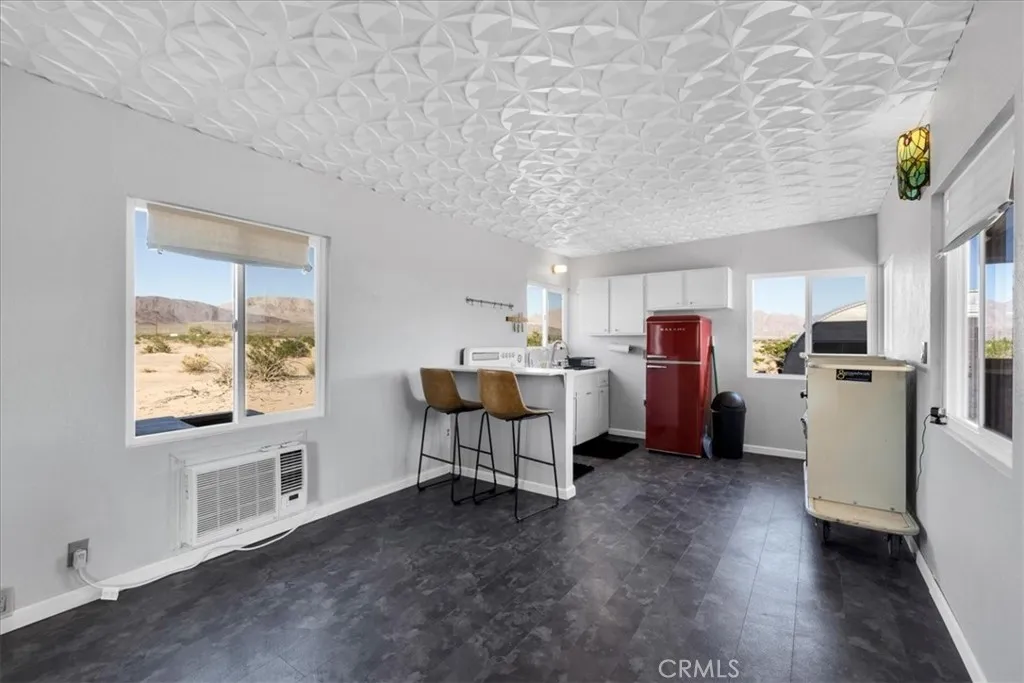 84753 Eddie Albert, 29 Palms, CA, 92277