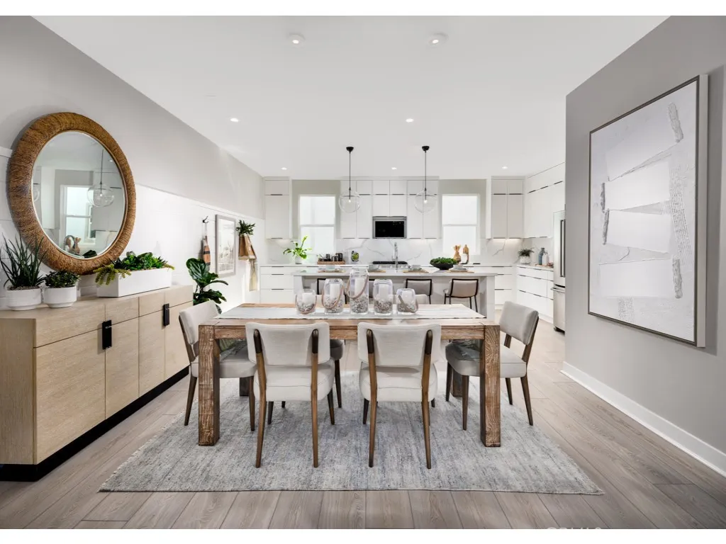 Photo #4: OC25276133 Listing: Photo #4