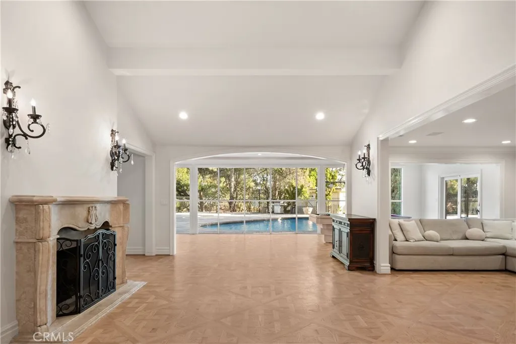 8152 Tianna Road, Los Angeles, CA 90046 - Photo 5 of 39, Los Angeles, CA