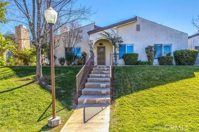 Redlands, CA 92374