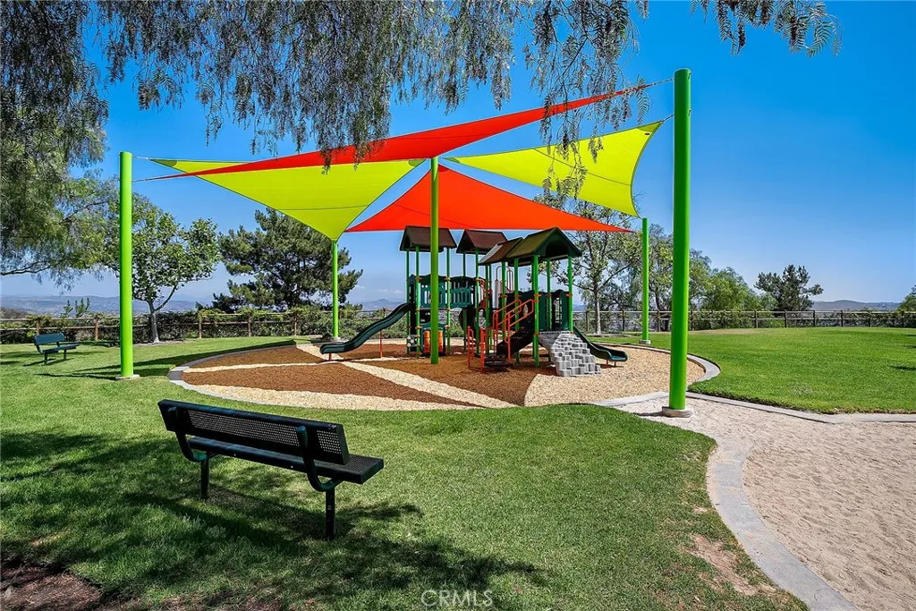 https://cdn.realtyfeed.com/cdn/127/306605177/c22dc33fe3fd950b472160e1661a88f1.webp