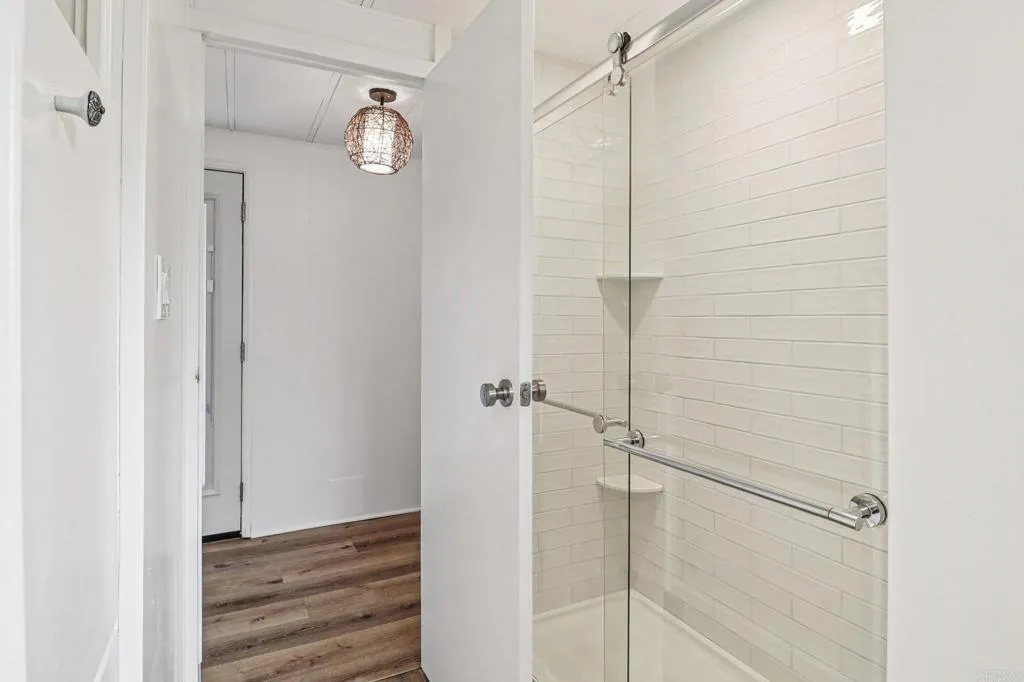 https://cdn.realtyfeed.com/cdn/127/306605181/253c395807d28f6c9831b4589f53d2d9.webp