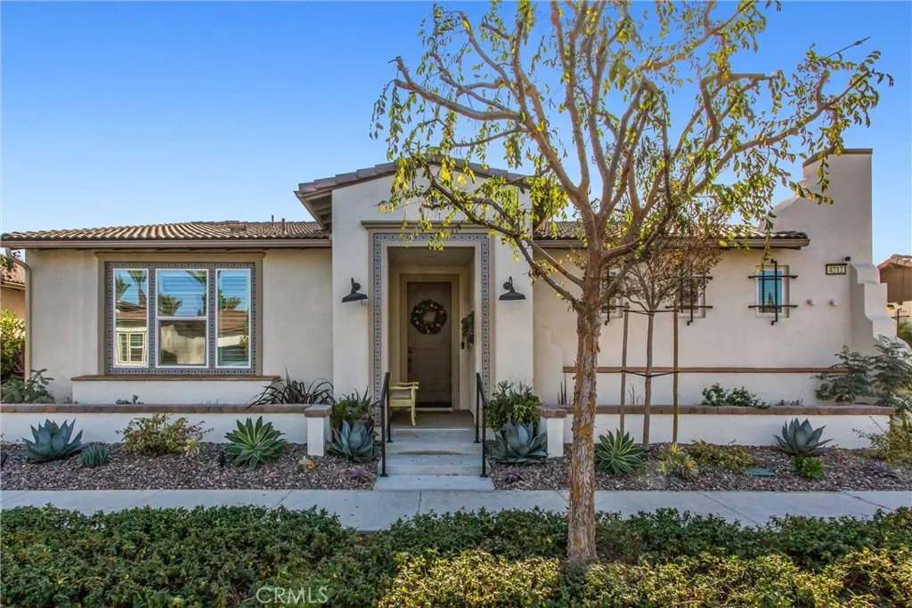 4212 E Sonrisa Privado, Ontario, CA 91761 - Photo 4 of 39, Ontario, CA