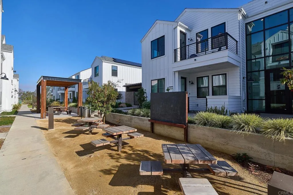 Photo #20: NDP2511479 Listing: Photo #20