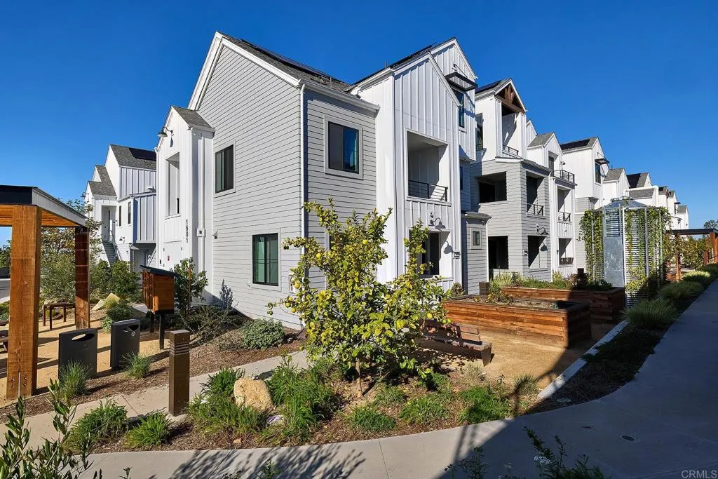 Photo #3: NDP2511479 Listing: Photo #3