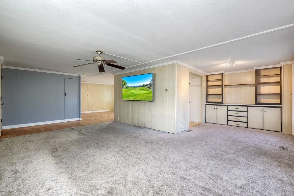 https://cdn.realtyfeed.com/cdn/127/306605385/42dc90ba95d36462de935412d12004d9.webp