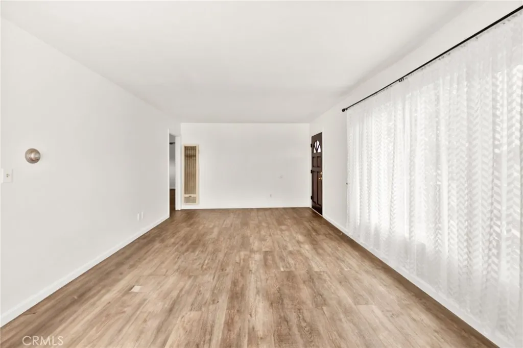 https://cdn.realtyfeed.com/cdn/127/306605393/75f3858036889a4c1b054db9ae728fe9.webp