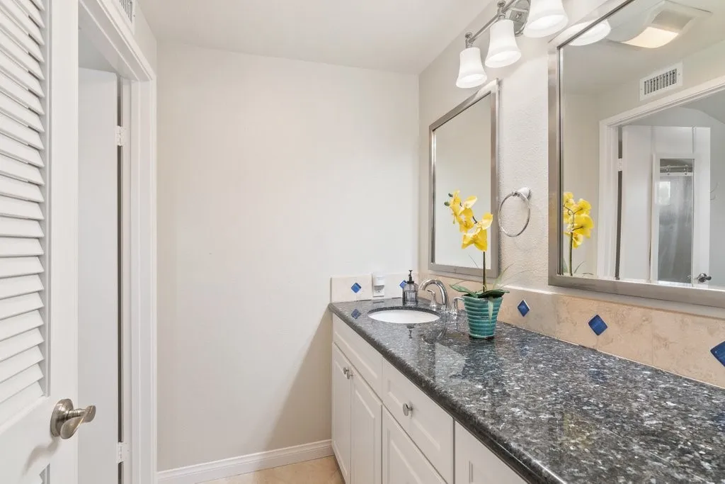 https://cdn.realtyfeed.com/cdn/127/306605405/84447d0eb039daac4b399f7900120860.webp