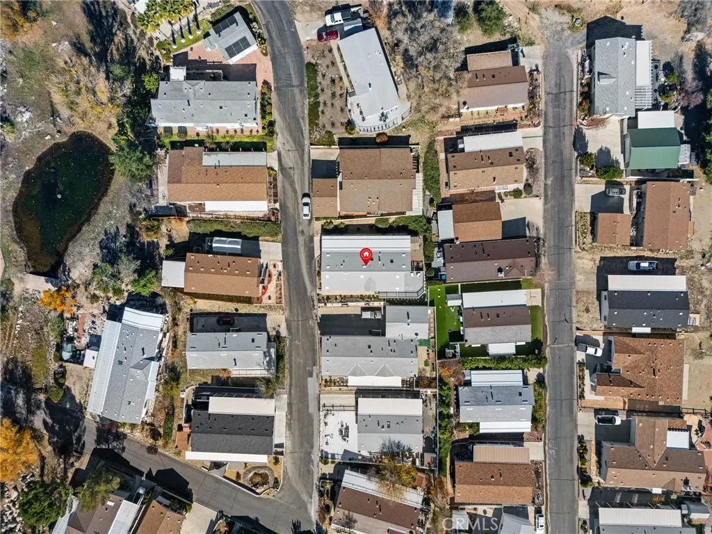 https://cdn.realtyfeed.com/cdn/127/306605455/eabb309f98f2d864036297895821e5a8.webp