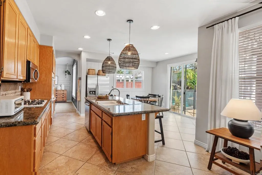 https://cdn.realtyfeed.com/cdn/127/306605500/2fed0c702127b89e3430b626cb08b68c.webp
