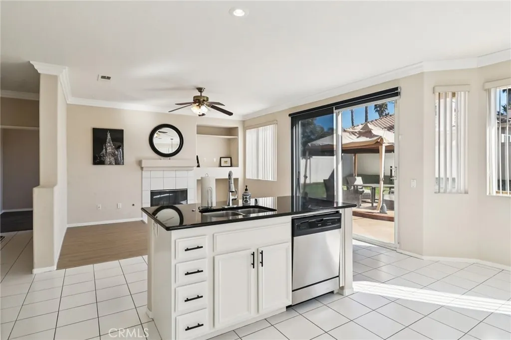 https://cdn.realtyfeed.com/cdn/127/306605556/0c7c4b63838a712baa69484b15daff2a.webp