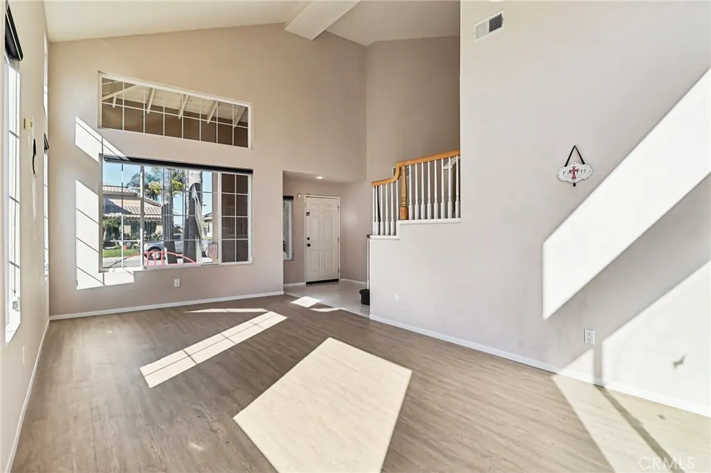 https://cdn.realtyfeed.com/cdn/127/306605556/1b71fa09de799a0683c6e1f58598073f.webp