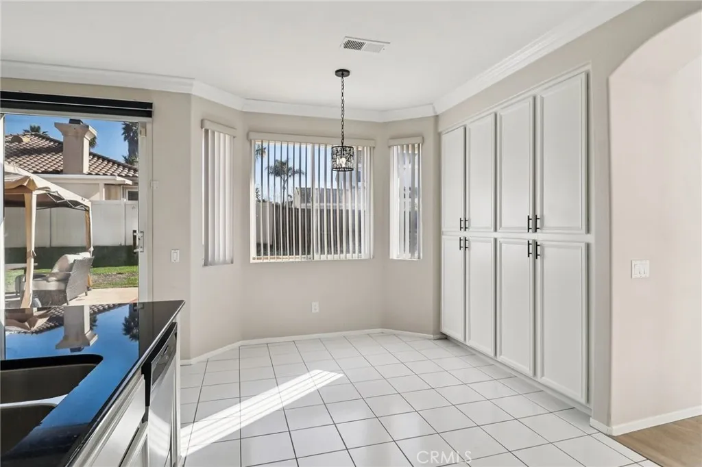 https://cdn.realtyfeed.com/cdn/127/306605556/58011d79f2f2648f469a1a6176272baa.webp