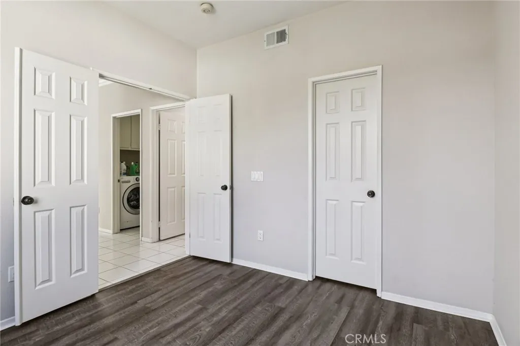 https://cdn.realtyfeed.com/cdn/127/306605556/fa9075a4205a0ff0e39666094615dc29.webp
