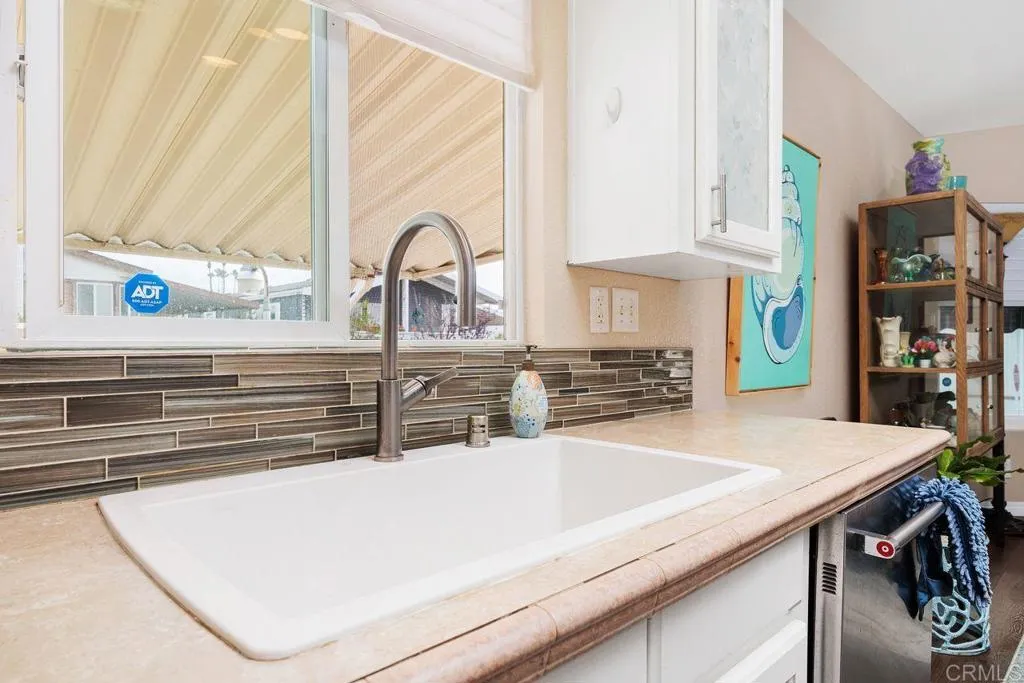 https://cdn.realtyfeed.com/cdn/127/306605584/0131837a0a8c77de77f0d1f2c64b9141.webp