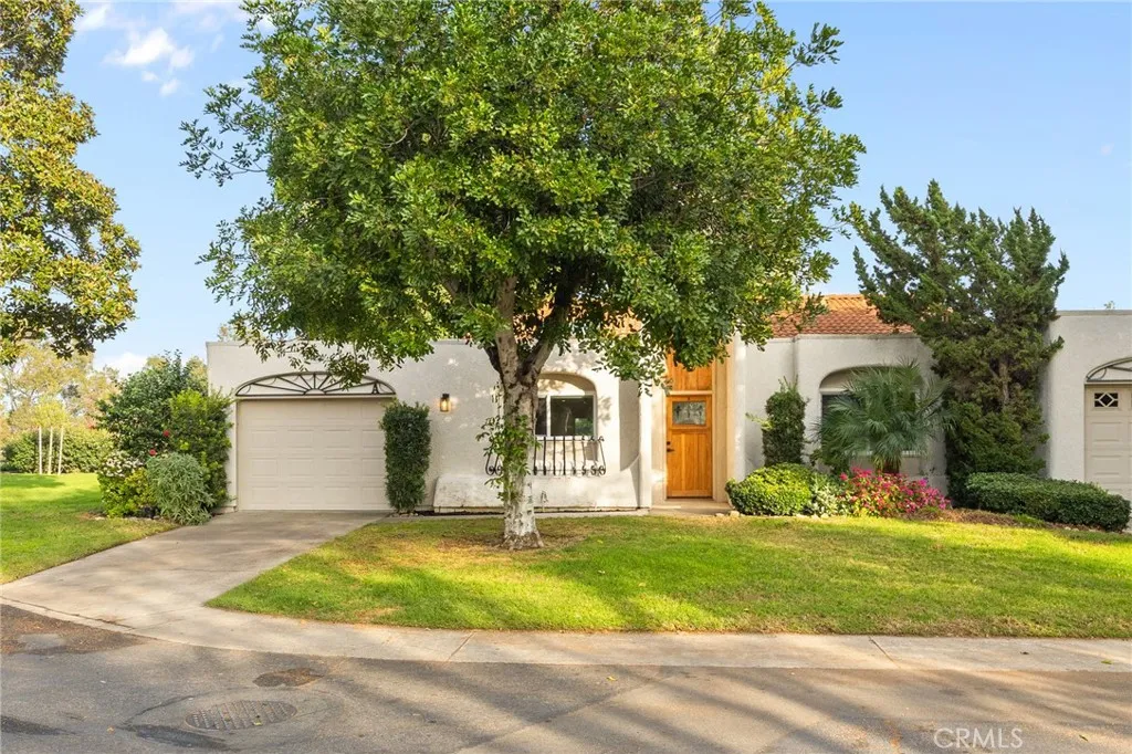Laguna Woods, CA 92637