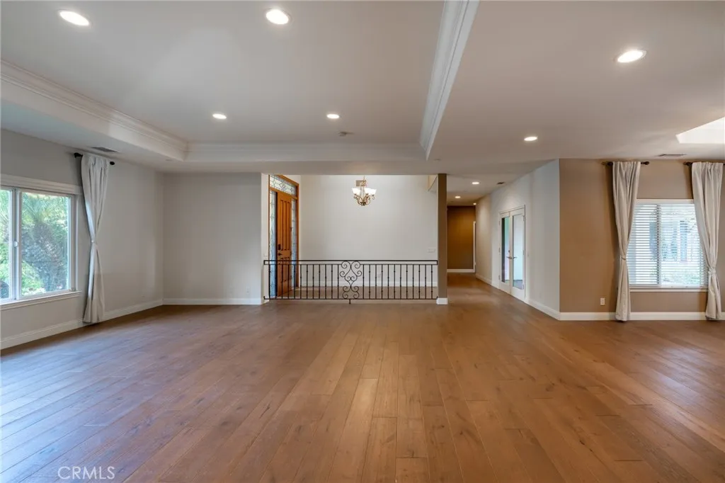 https://cdn.realtyfeed.com/cdn/127/306605673/1081d7dabf21f34e848f85faed983147.webp