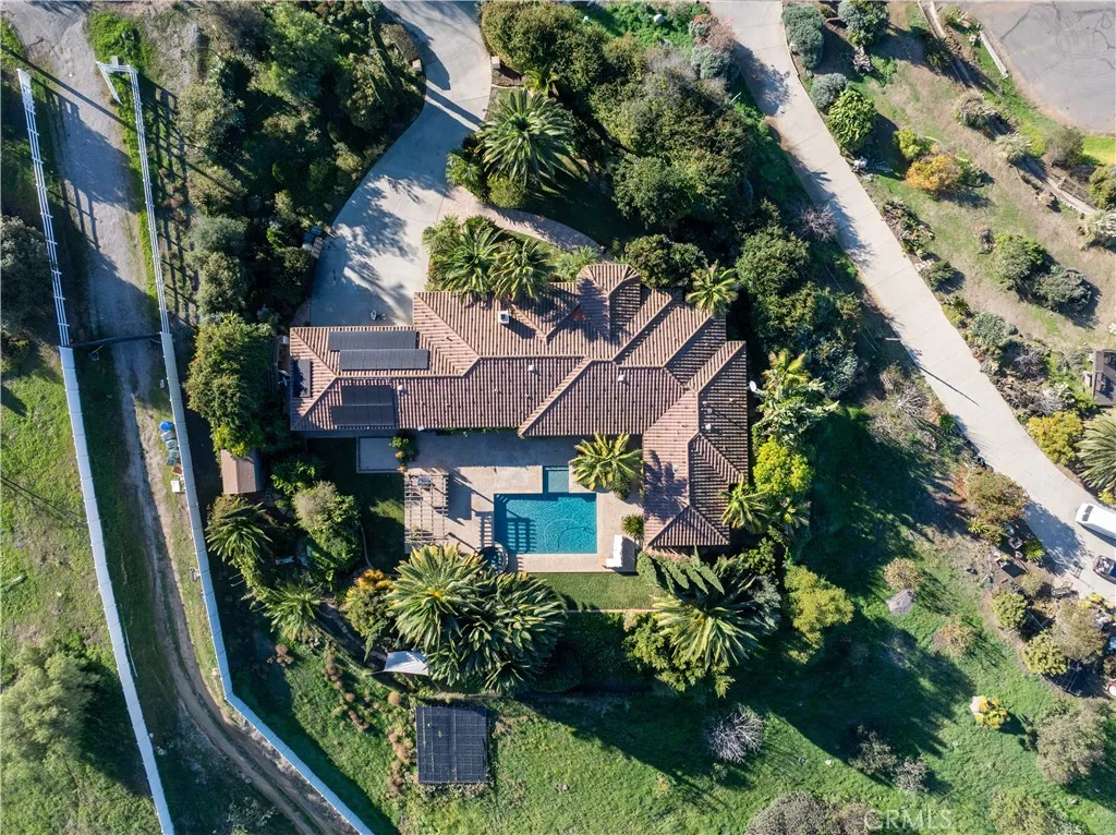 https://cdn.realtyfeed.com/cdn/127/306605673/1aa0c7a859b3d25f414bfadc9e6f6be4.webp