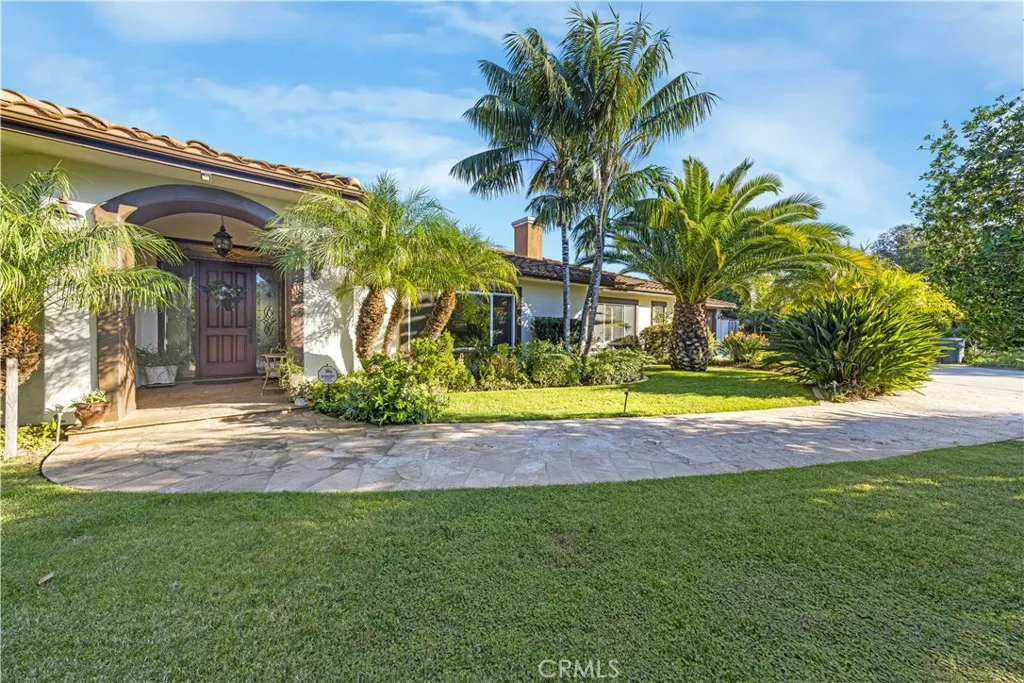 https://cdn.realtyfeed.com/cdn/127/306605673/4898ae5d630f833630856e96c241d558.webp