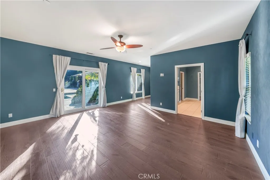 https://cdn.realtyfeed.com/cdn/127/306605673/591eb1efe5578110838ba596934779ad.webp