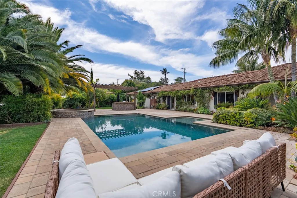 https://cdn.realtyfeed.com/cdn/127/306605673/6663843806e7d0294539d8e50a05b862.webp