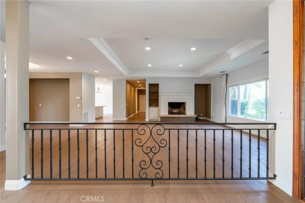 https://cdn.realtyfeed.com/cdn/127/306605673/923b2ecc07e2c0914e8ce779716482d8.webp