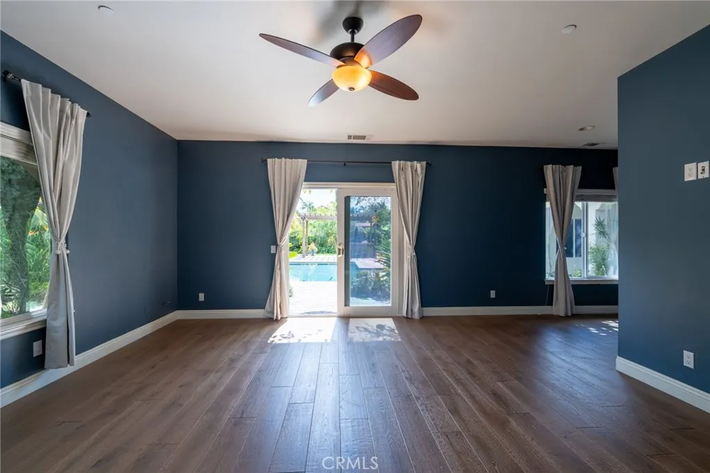https://cdn.realtyfeed.com/cdn/127/306605673/ccb0c2c72c409378891fe30b4bb8b287.webp