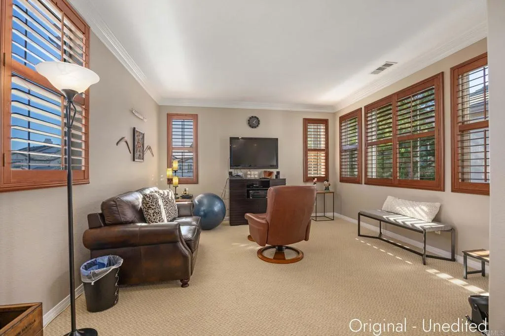 https://cdn.realtyfeed.com/cdn/127/306605682/2536921f8071b8539bf056c1827a4130.webp