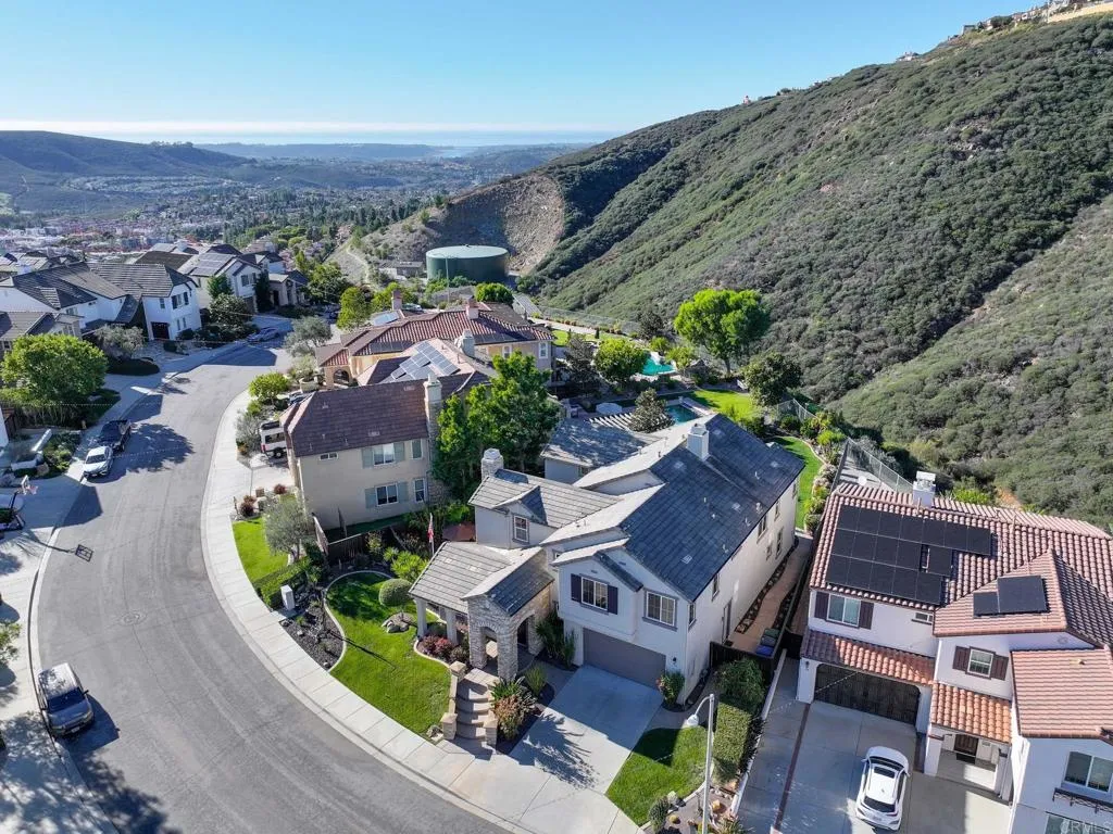 https://cdn.realtyfeed.com/cdn/127/306605682/7ae415353fc3199737840613bb506388.webp