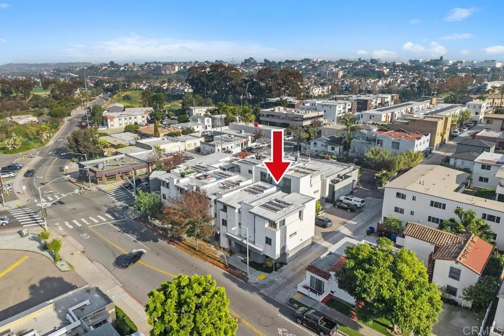 https://cdn.realtyfeed.com/cdn/127/306605760/15403145b52f475a59615e8ccbd5e3d1.webp