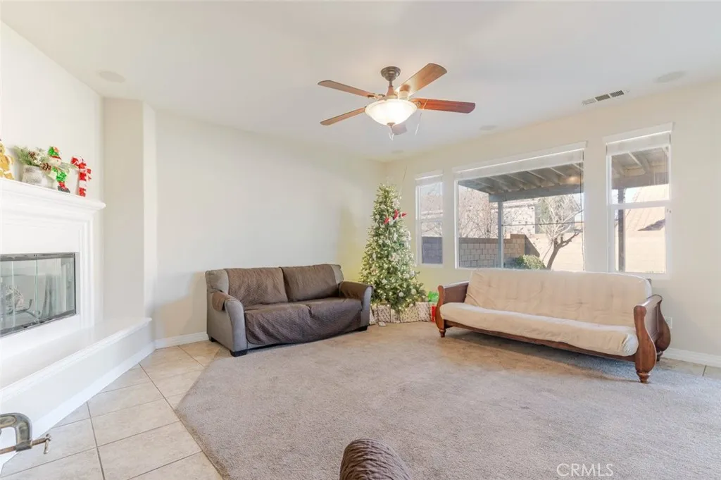 6059 Brentwood Avenue, Lancaster, CA 93536 - Photo 5 of 41, Lancaster, CA