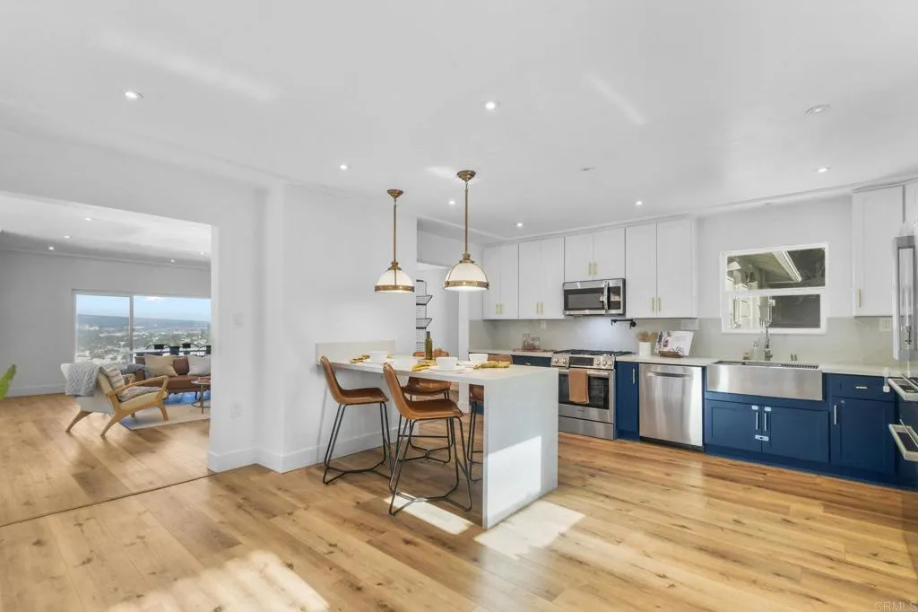 https://cdn.realtyfeed.com/cdn/127/306605842/af9026a0ceef0f553c762d87b674bef9.webp