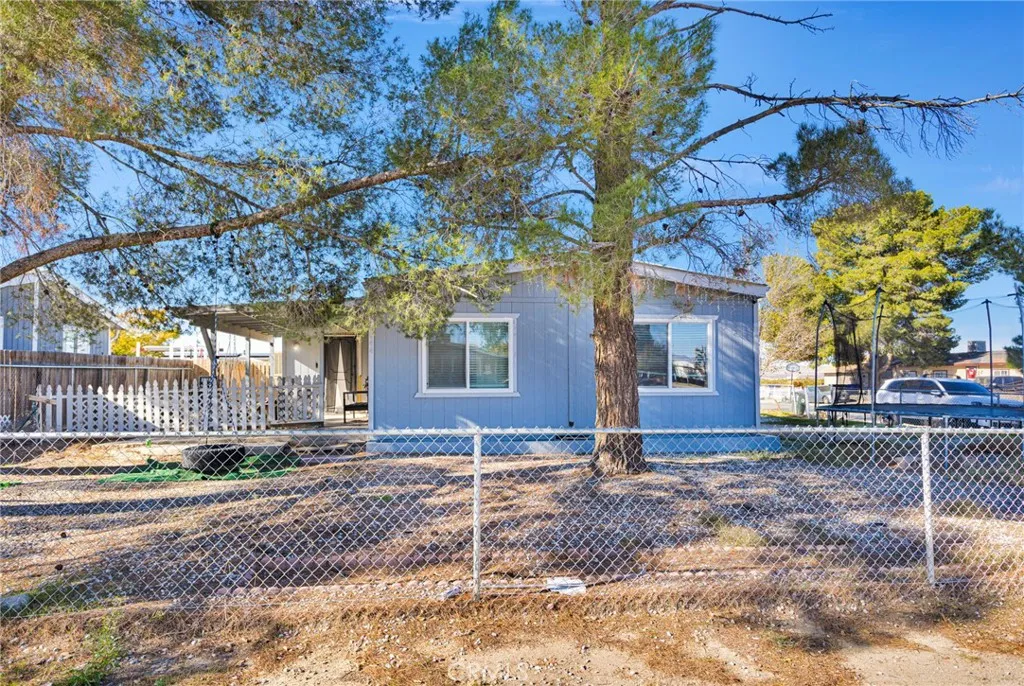 19044 Joshua Street, Adelanto, CA 92301 - Photo 4 of 34, Adelanto, CA