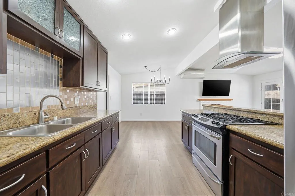 https://cdn.realtyfeed.com/cdn/127/306605910/c5a24ce48a139d833e9399978b804862.webp
