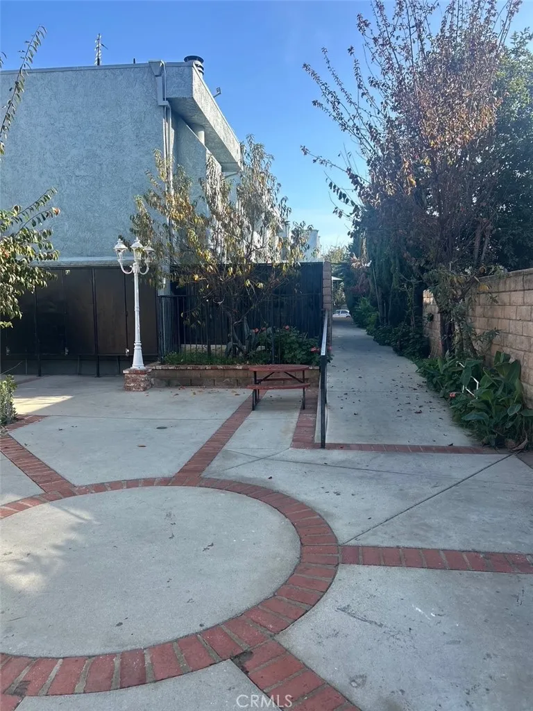 9047 Willis Unit 5, Panorama City, CA 91402 - Photo 2 of 5, Panorama City, CA