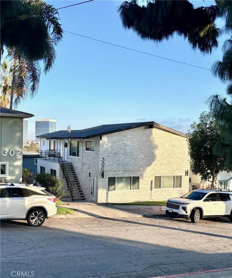 300 Maryland Street Unit 1, El Segundo, CA 90245 - Photo 2 of 22, El Segundo, CA