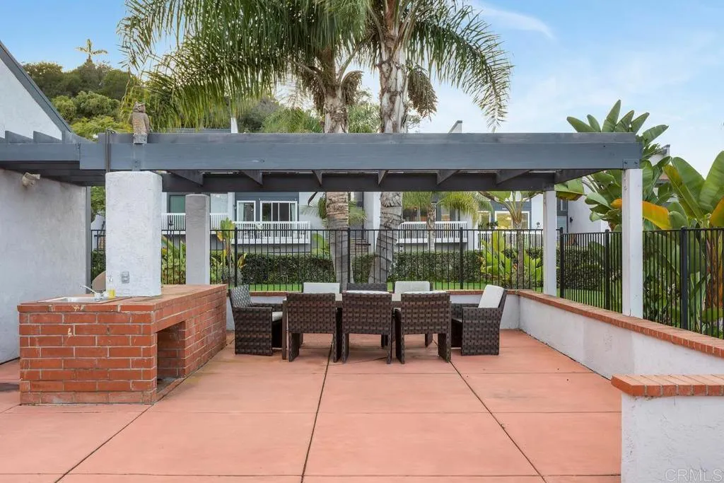https://cdn.realtyfeed.com/cdn/127/306606070/2e040ad1560127a3843d03d4f7808555.webp