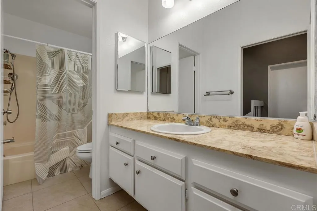 https://cdn.realtyfeed.com/cdn/127/306606070/eccdc070885619ad716461046cdf92c7.webp
