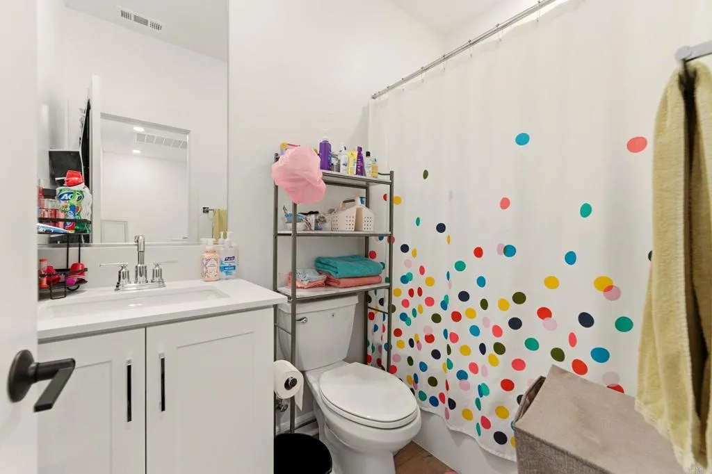 Photo #28: PTP2509200 Listing: Photo #28