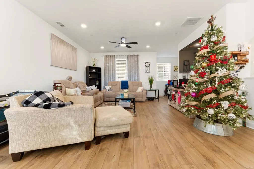 Photo #18: PTP2509200 Listing: Photo #18