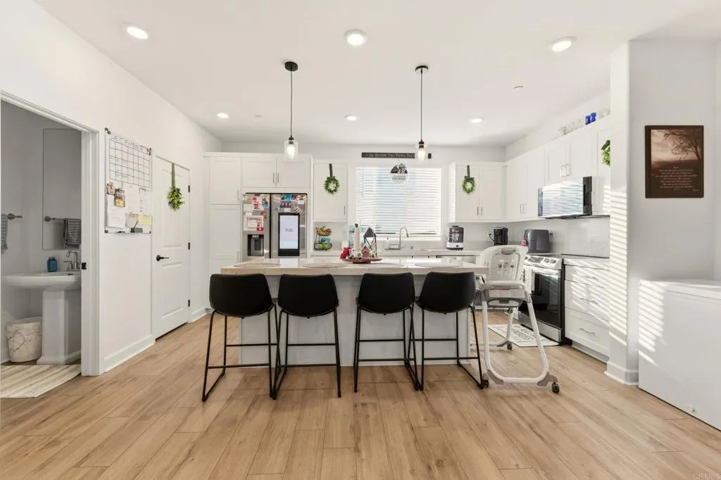 Photo #13: PTP2509200 Listing: Photo #13