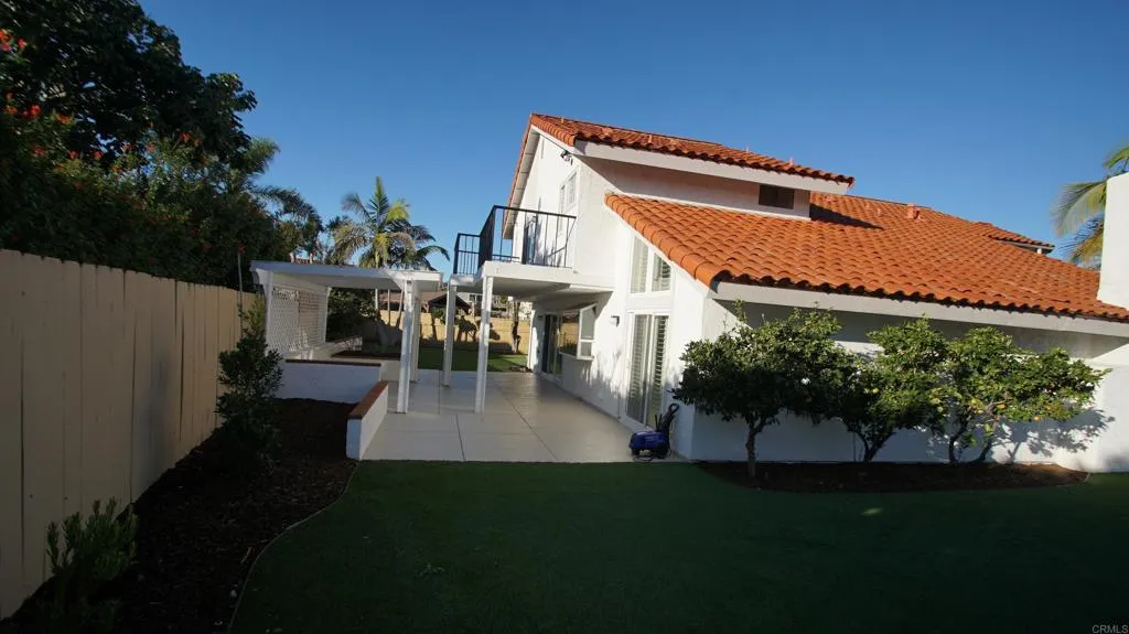 https://cdn.realtyfeed.com/cdn/127/306606215/2ee8a6d94e498166a0f77e4cbf9743c2.webp