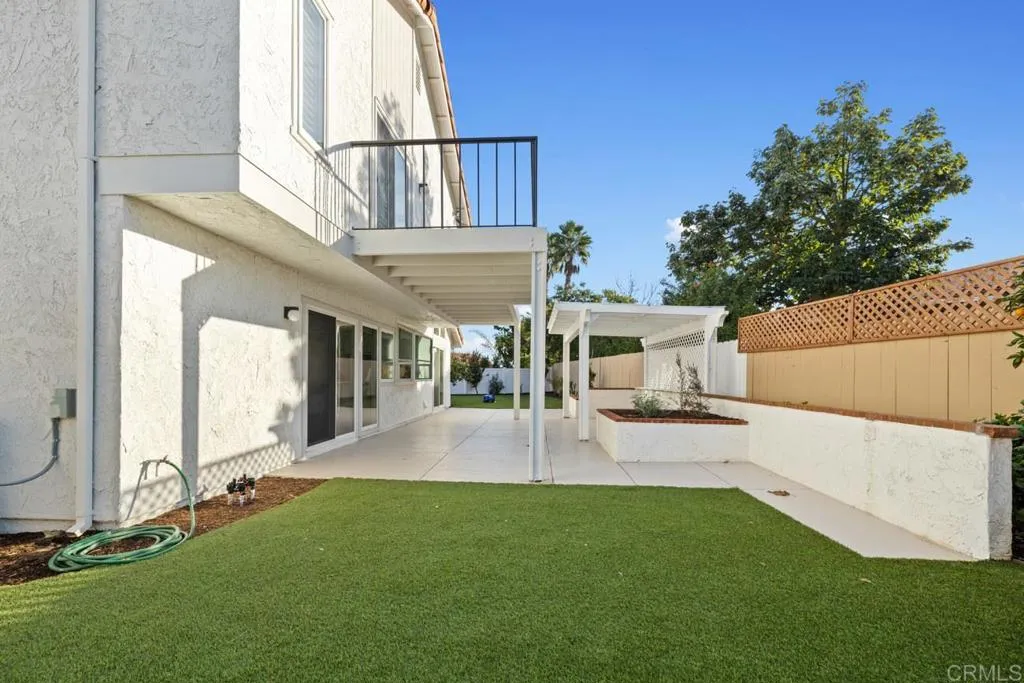 https://cdn.realtyfeed.com/cdn/127/306606215/929f2d20fb4364c7b87aab7b43b8582d.webp
