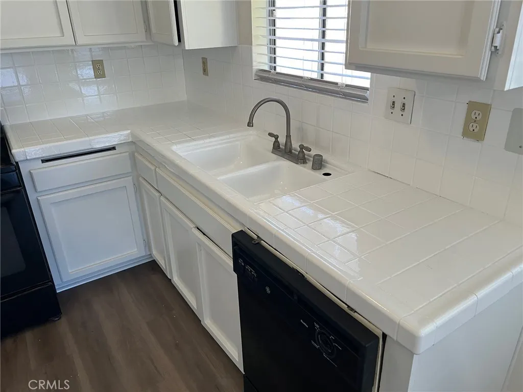 10643 Redwood, Hesperia, CA 92345 - Photo 4 of 63, Hesperia, CA