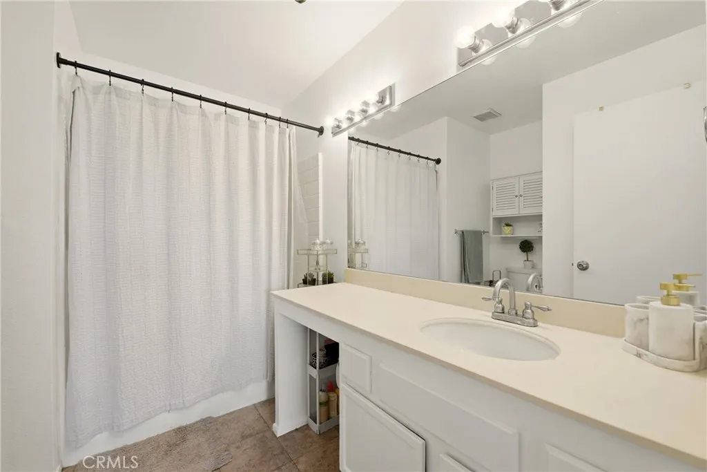 Photo #20: IG25278162 Listing: Photo #20