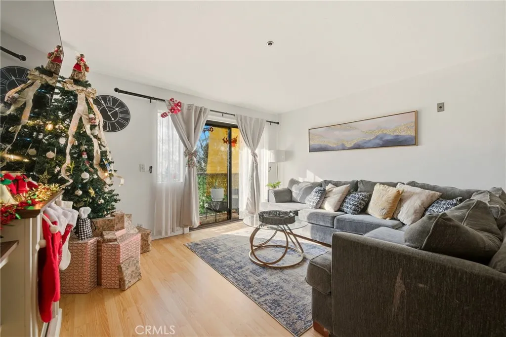 Photo #17: IG25278162 Listing: Photo #17