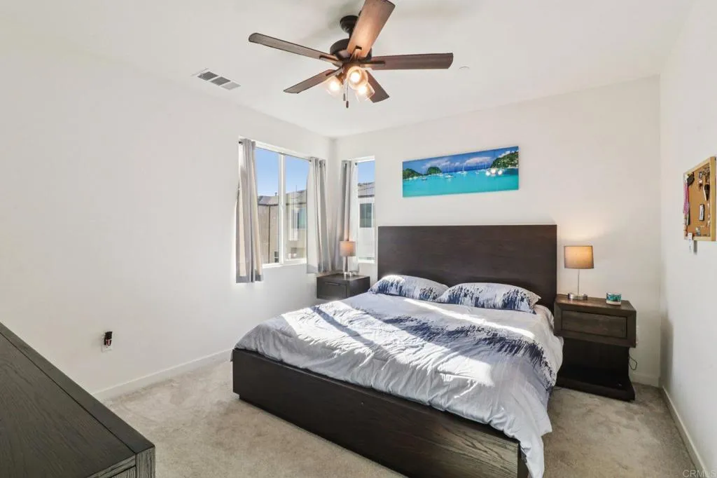 https://cdn.realtyfeed.com/cdn/127/306606354/527ddefcd66f0f41f818198884c28595.webp